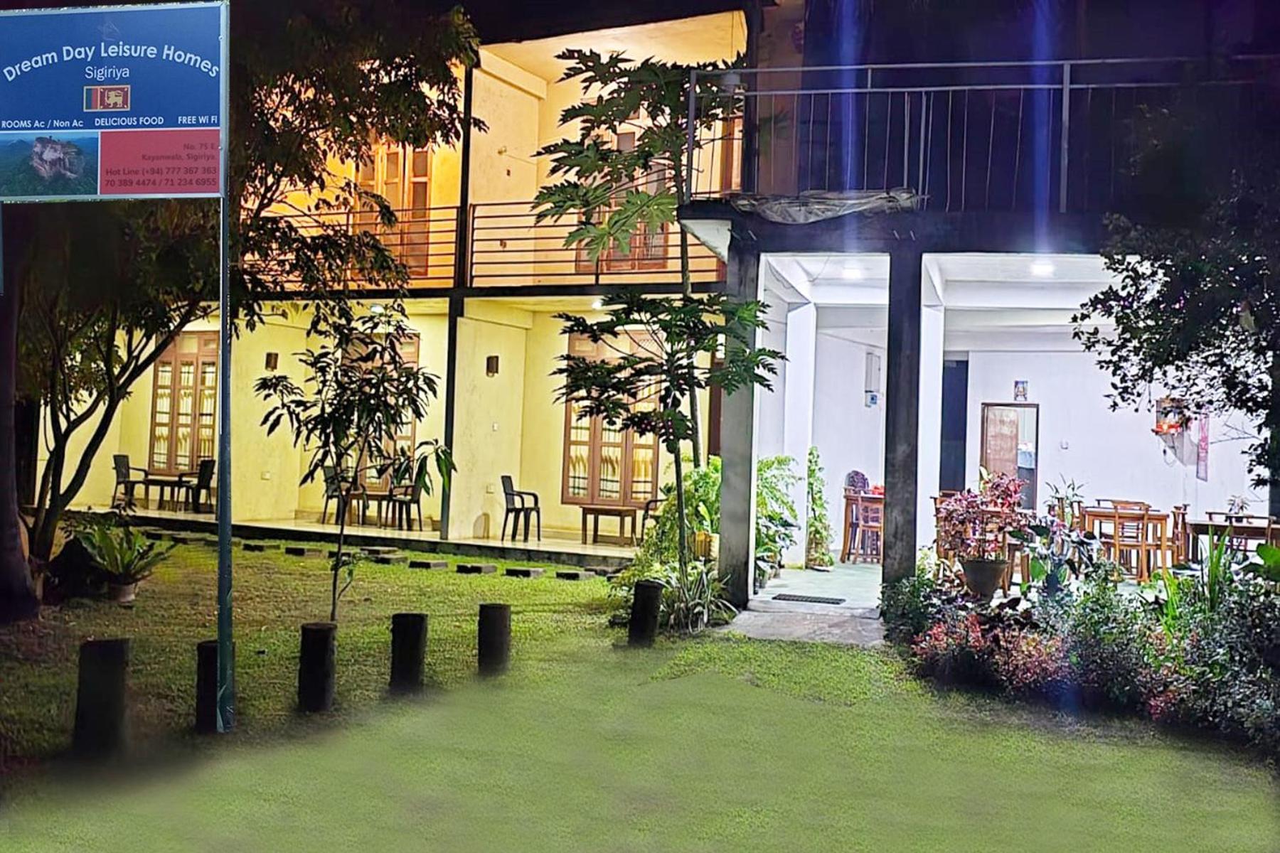 Dream Day Leisure Homes Sigirîya Extérieur photo